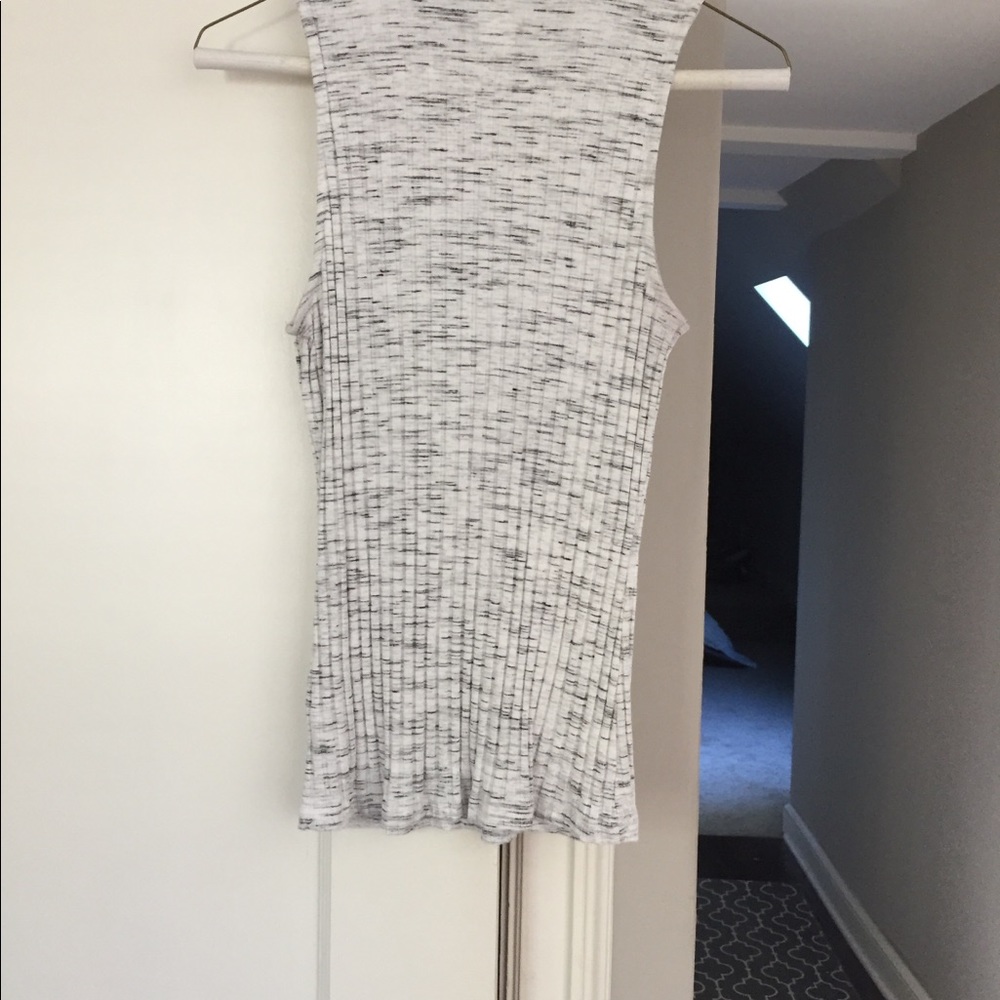 Blouse - Picture 2 of 2